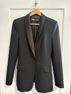 Zara Black Satin Shawl-Lapel Blazer